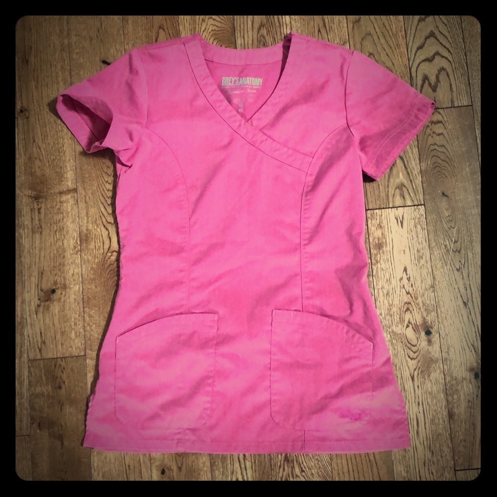 XS Grey’s Anatomy pink scrub top